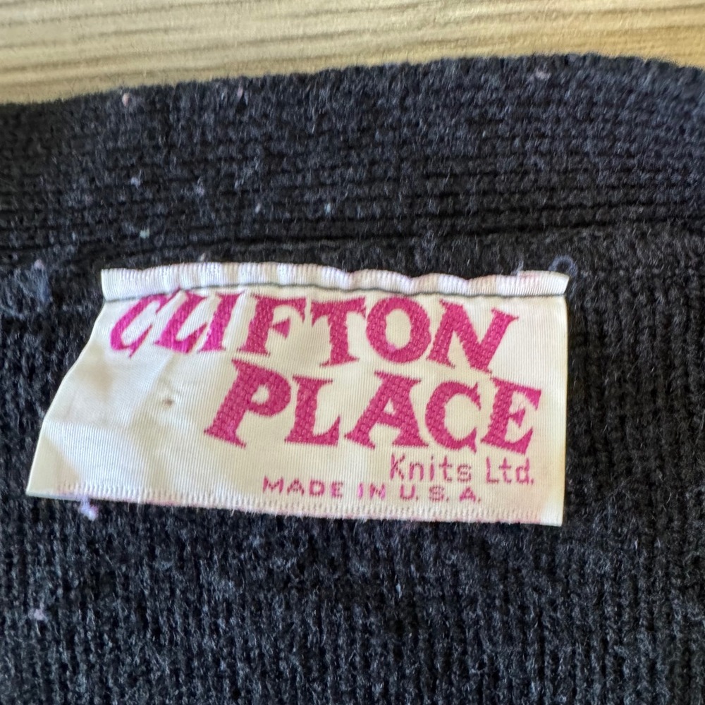 Vintage 90s Clifton Place Knits Southwestern Geometric Black Cardigan Sweater - Picture 2 of 6